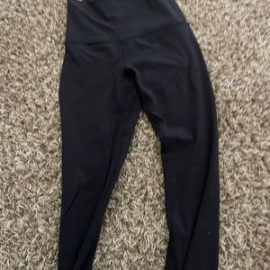 Lululemon leggings worn a couple times